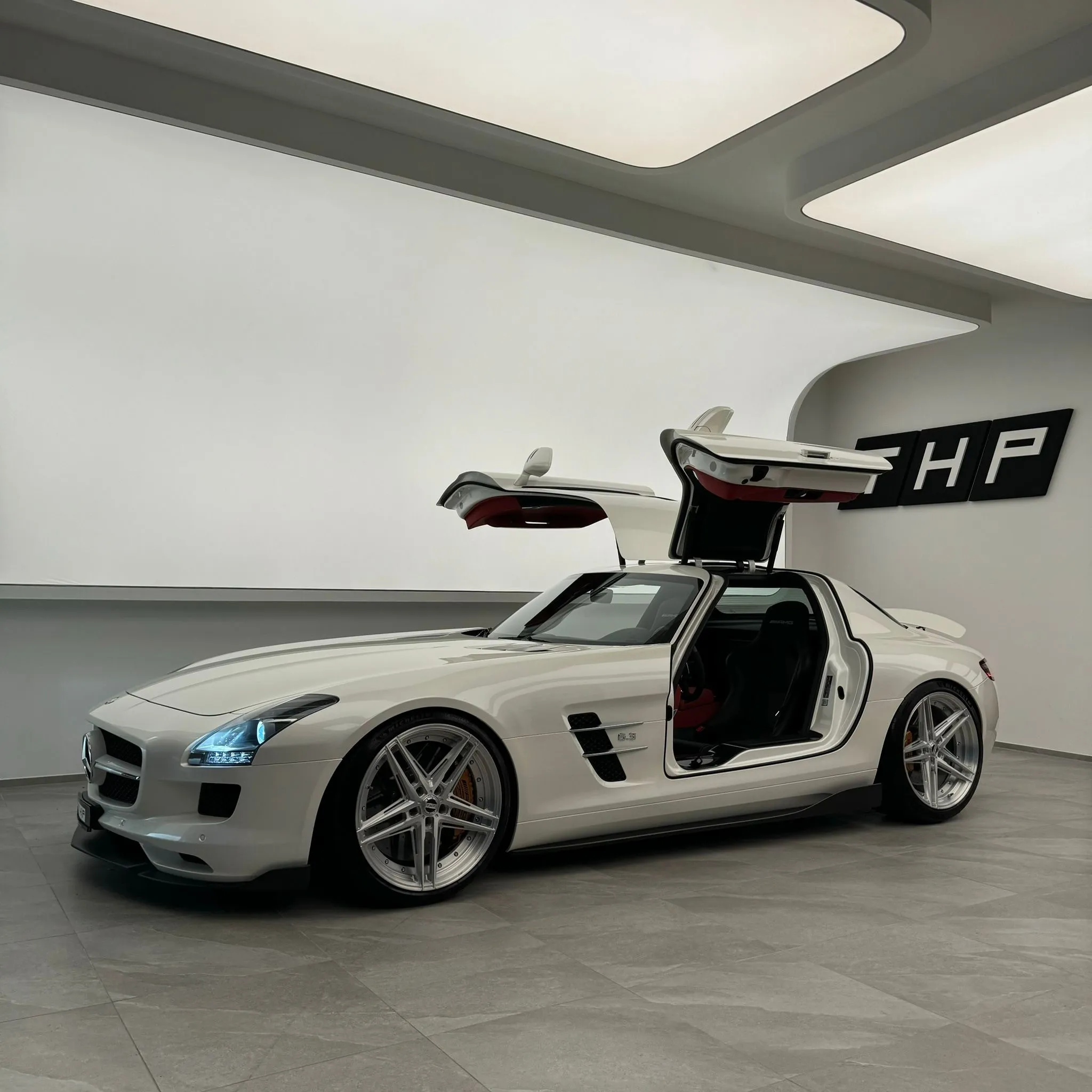 Mercedes SLS 63 AMG RennTech