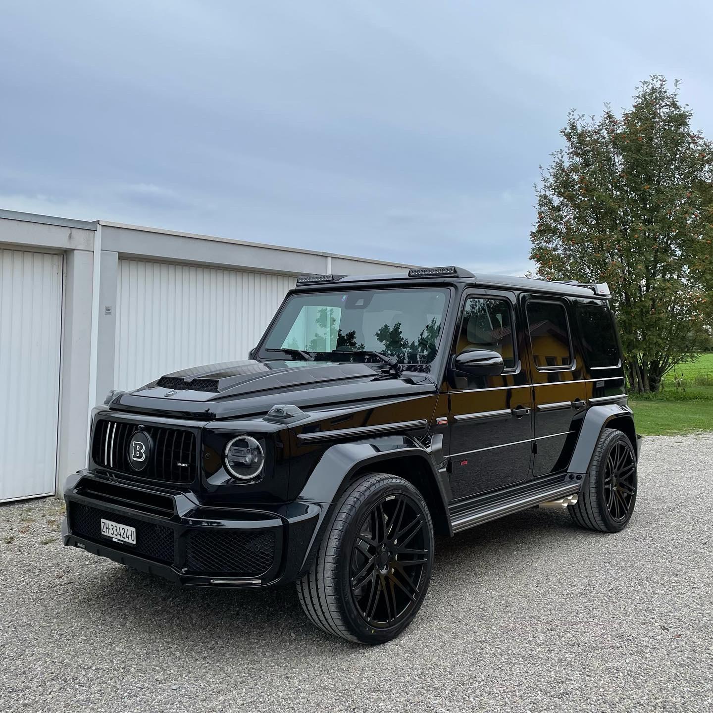Schwarzer Brabus G Widestar von THP